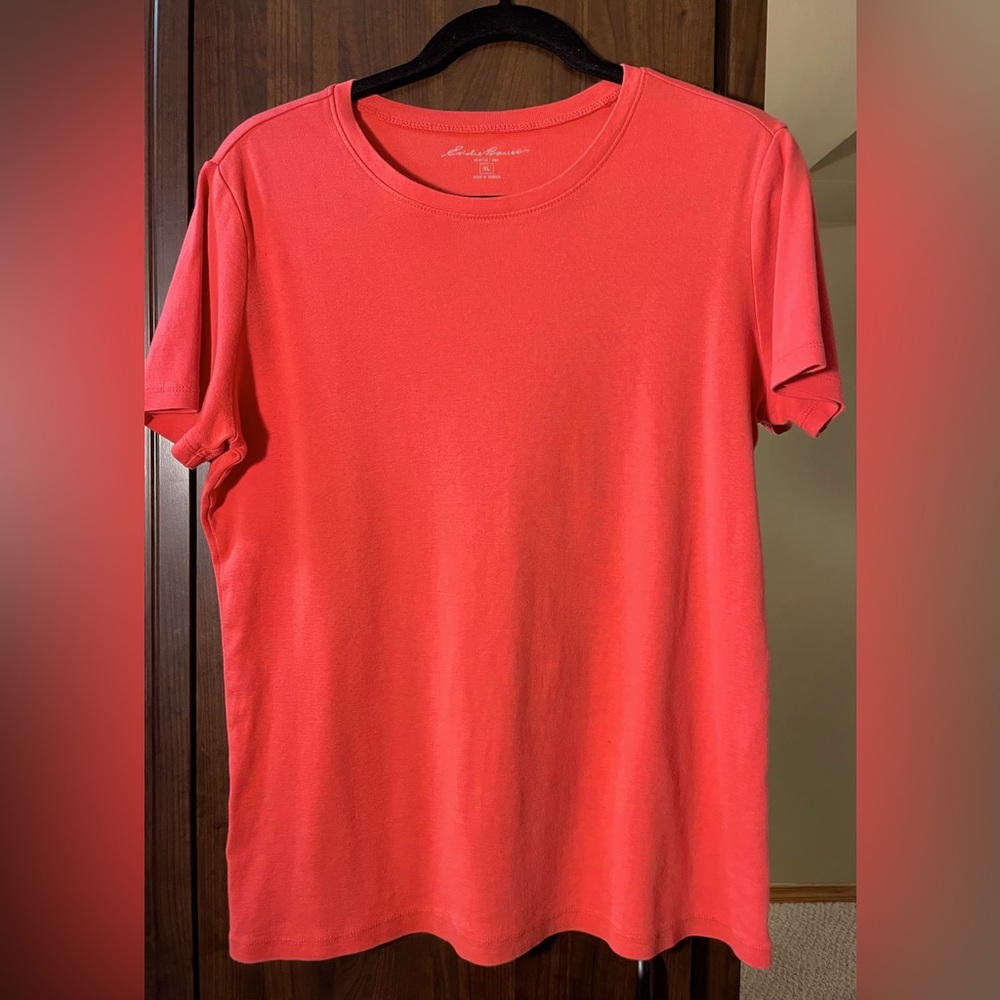 Eddie Bauer T-shirt, orange